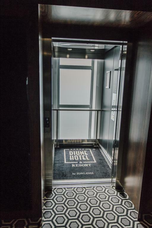 Prywatny Apartament W Hotelu Diune Kołobrzeg Exteriör bild